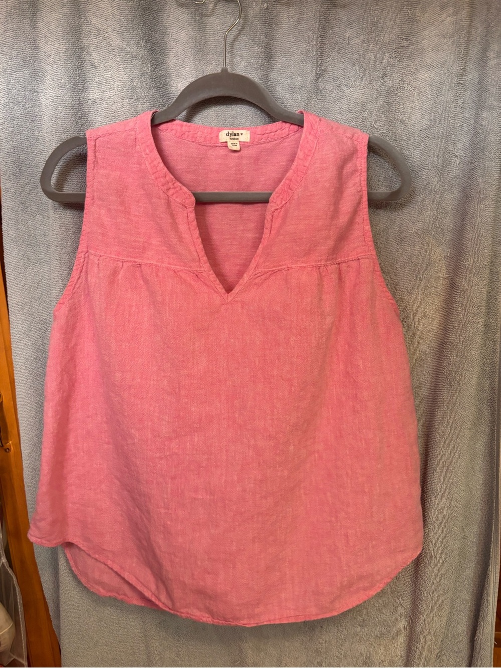 dylan Pink Sleeveless Linen-Blend V-Neck Tank